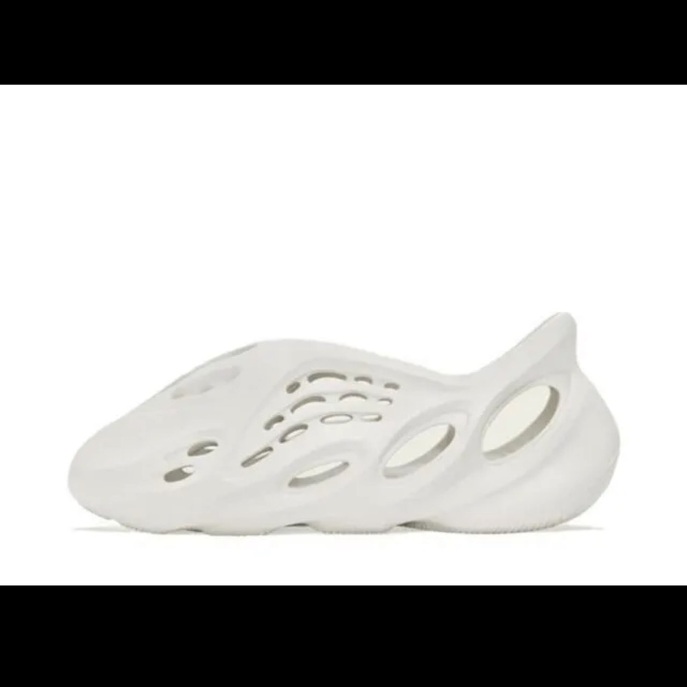 Yeezy Foam RNR
